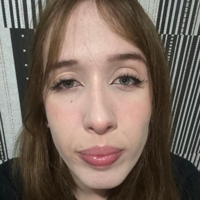 Babysitter in Barbacena: Mirella