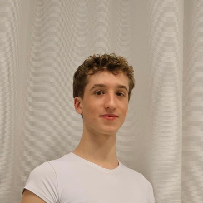 Babysitter in Zurich: Nicolò