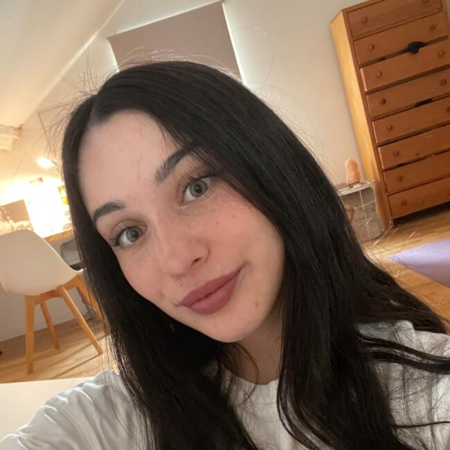 Babysitter in Chambéry: Albane