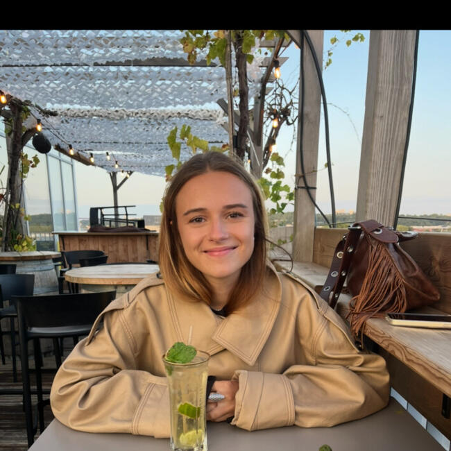 Babysitter in La Teste-de-Buch: Lou-Anne