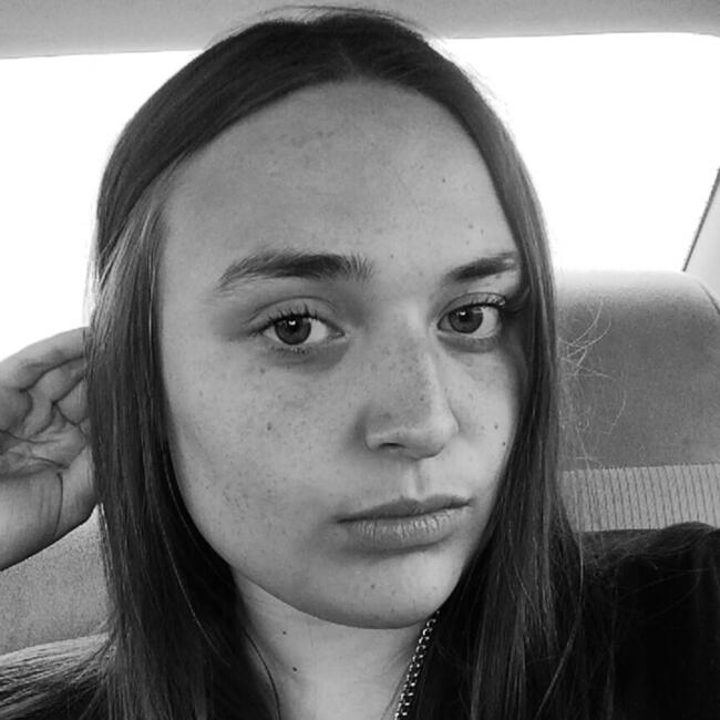 Babysitter in Canton (South Dakota): Brookelyn