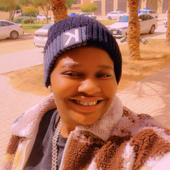 مربية أطفال في الرياض: Winfred