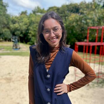 Babysitter in Curitiba: Jhulyene