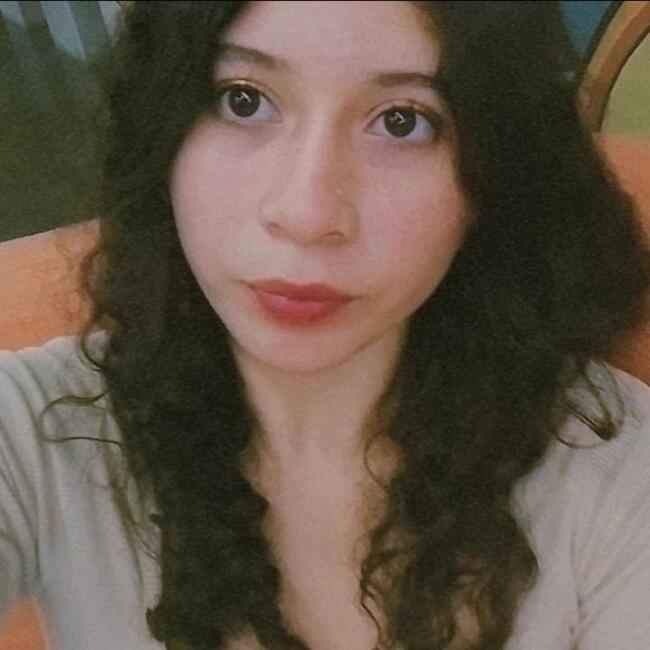 Niñera en San Juan Opico: Genesis