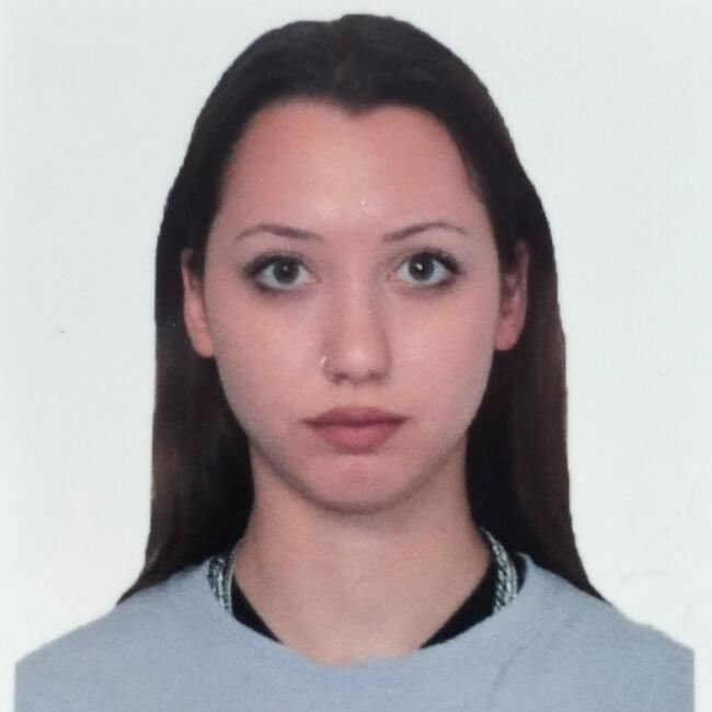 Babysitter στην περιοχή Χαλκίδα: Iwanna