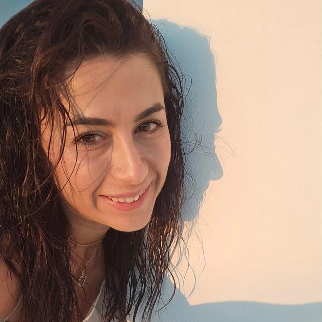 Δουλειά για babysitter στην περιοχή Πλαγιάρι: Agapi