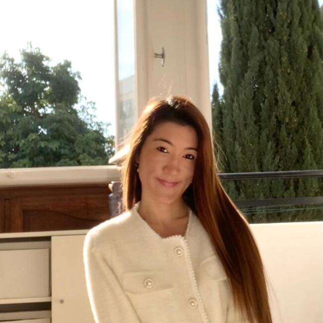 Babysitter in Berlin: Maya