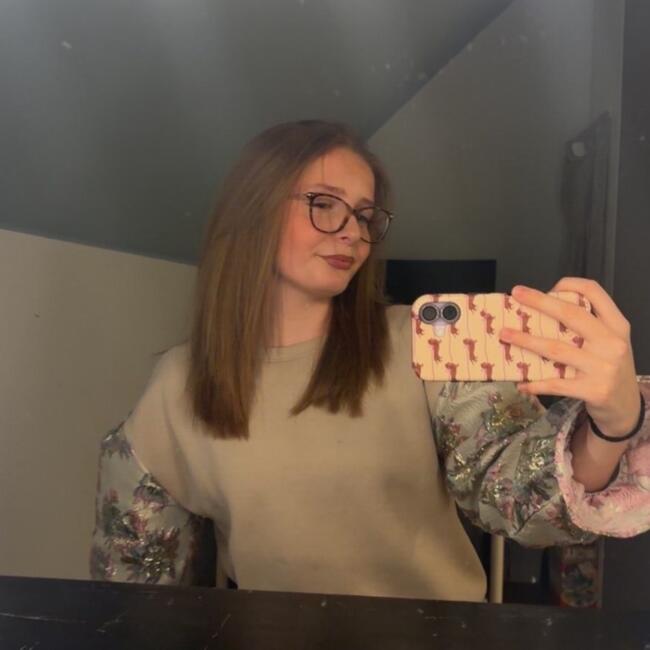 Babysitter in Wuustwezel: Amy