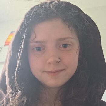 Babysitter in Barrie: Melody
