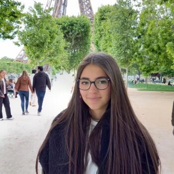 Babysitter Aiseau-Presles: Olivia