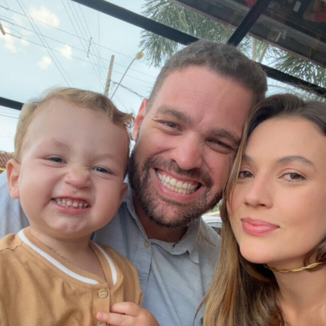 Emprego de babá em Jataí: Leticia