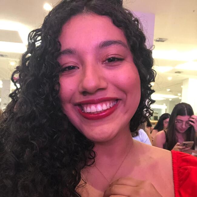 Babysitter in São Luís: Maria Fernanda