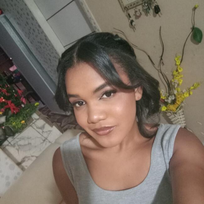 Babysitter in Osasco: Taina