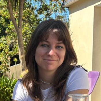 Babysitter in Rennes: Adèle