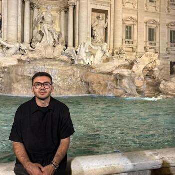 Babysitter in Jouy-en-Josas: Aymen