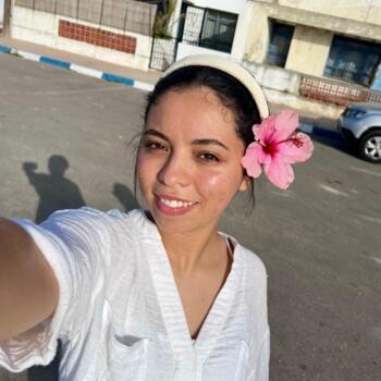 جليسة أطفال Sidi Bouzid: Khawla