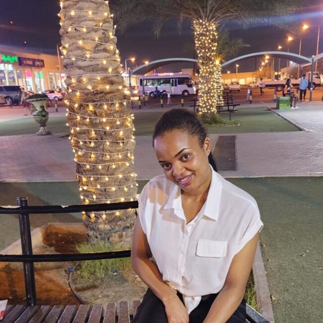 Babysitter in Doha: Marylinerthe-firstlady