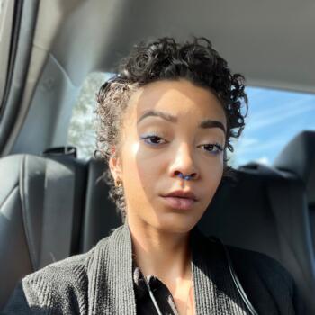 Babysitter in Orlando: Nyssa