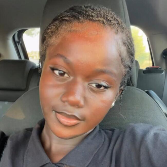 Babysitter in Carmiano: Khady