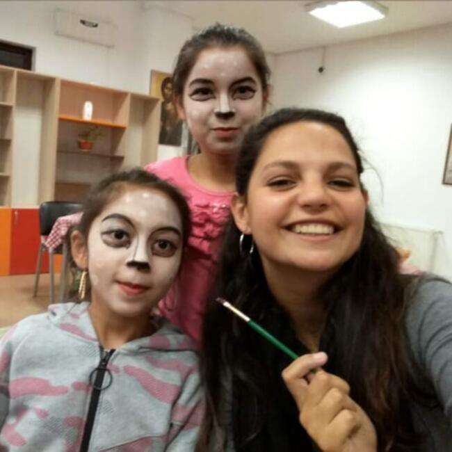 Babysitter em Amora: Mariana