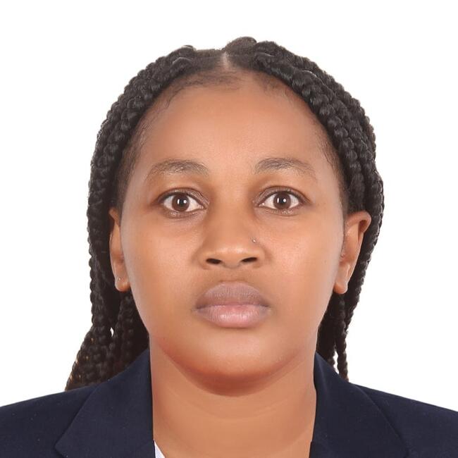 جليسة أطفال في إمارة الشارقة: Mercy