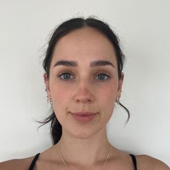 Babysitter in Hobart: Emily