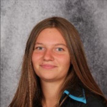 Babysitter in Hénin-Beaumont: Flore