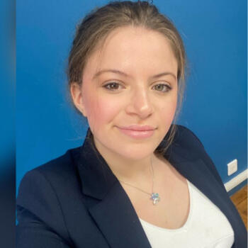 Babysitter in Lons-le-Saunier: Anaïs