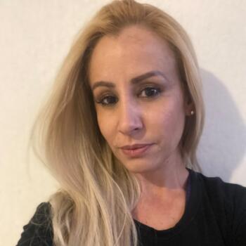 Babysitter in Colombo: Priscila Jorge