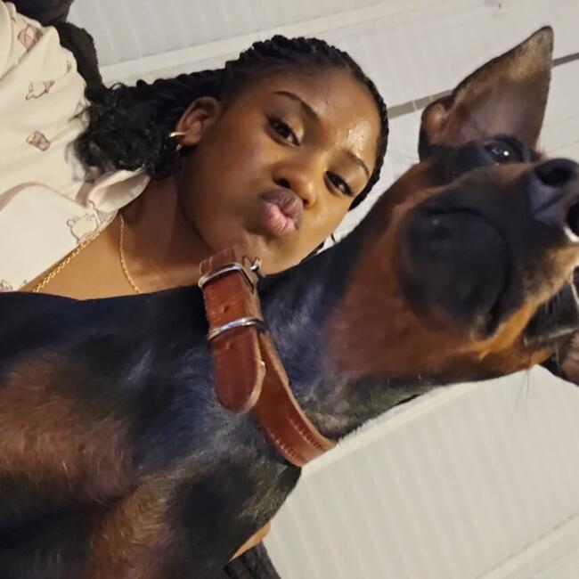 Babysitter in Amsterdam: Naisa