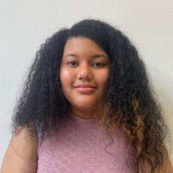 Babysitter in Donostia / San Sebastian: Keyla