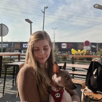 Babysitter in Villebon-sur-Yvette: Kenza