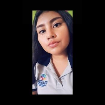 Niñera Mérida: Valeria