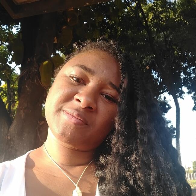 Babysitter in São José do Rio Preto: Adryele