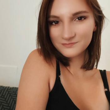 Baby-sitter in Sceaux-du-Gâtinais: Marion
