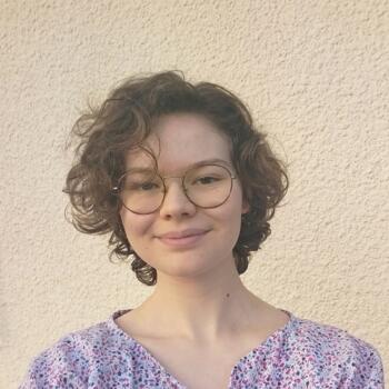 Babysitter in Orléans: Clémence