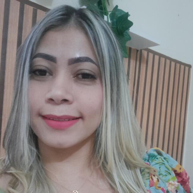 Babysitter in Manaus: Maira