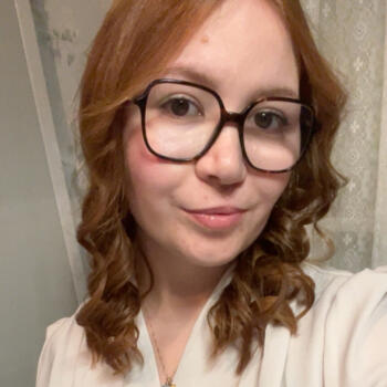 Babysitter in Bréhal: Laurine