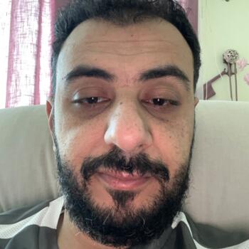 وظيفة جليسة أطفال في أبوظبي: فرص عمل كجليسة أطفال Mustafa