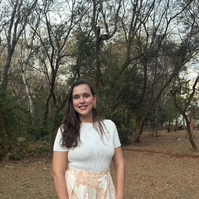 Babysitter in Caluire-et-Cuire: Carina