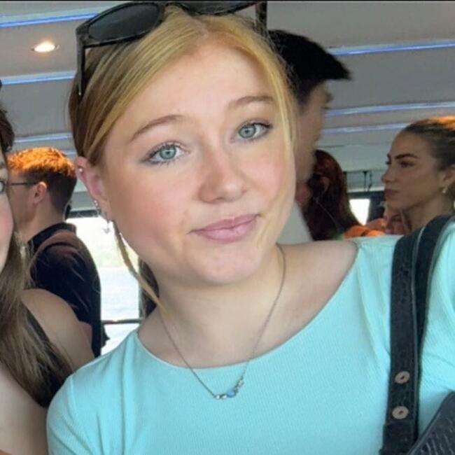 Babysitter in Sydney: Trista