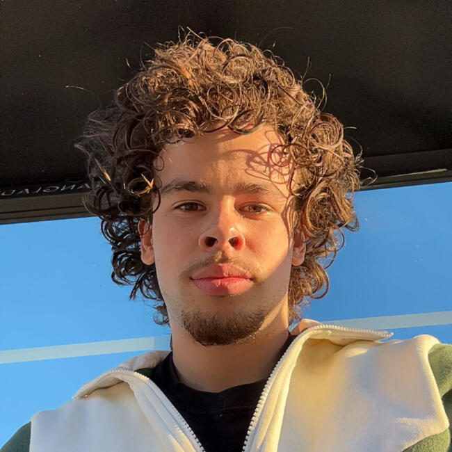 Babysitter in Nîmes: Romeo