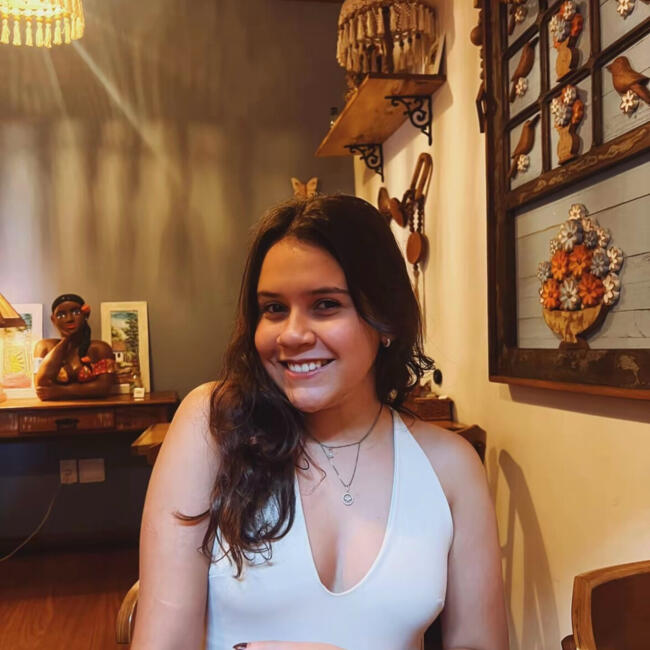 Babysitter in Belo Horizonte: Sara