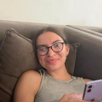 Babysitter West Drayton: Anniemay