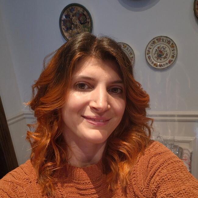 Babysitter in Saint-André-de-la-Roche: Erika
