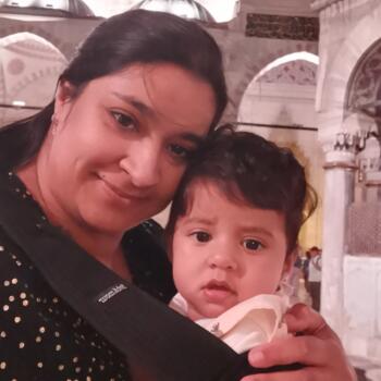 Babysitting job in Huddersfield: babysitting job Aqsa