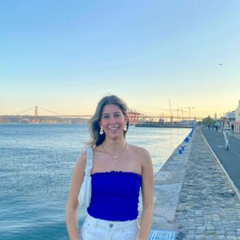 Babysitter in Cascais: Catarina Dias Freire