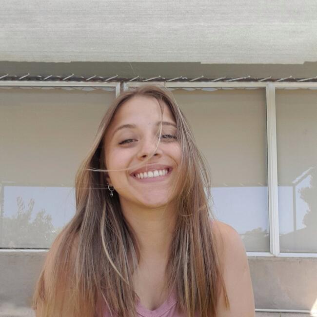 Niñera en Bahía Blanca: Jazmín