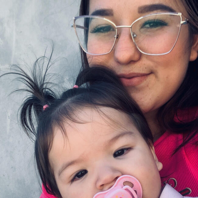 Emprego de babá em Bauru: Rafaella