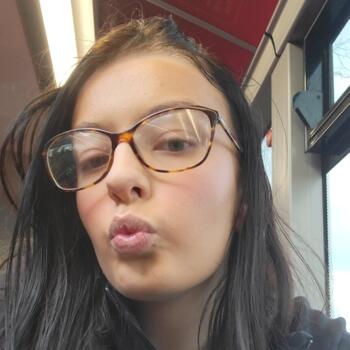 Babysitter in Kings Lynn: Emma